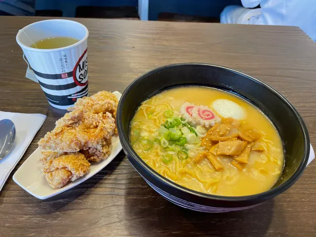 UNI SUSHI (Sushi & Street Food)