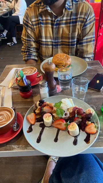 UR Caffe