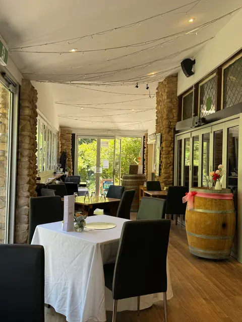 Utopia @ Waterfall Gully