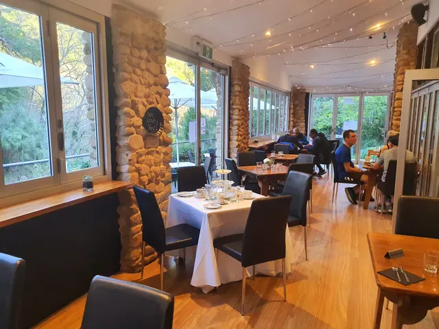 Utopia @ Waterfall Gully