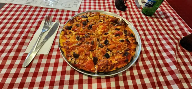 Vesuvio Pizza Bar