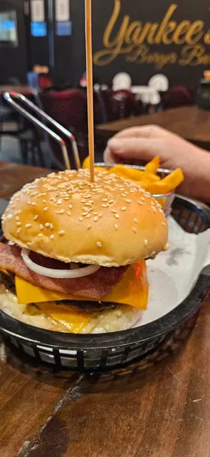 Yankees Burger Bar - Angle vale