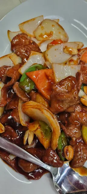Ying Chow Chinese Restaurant