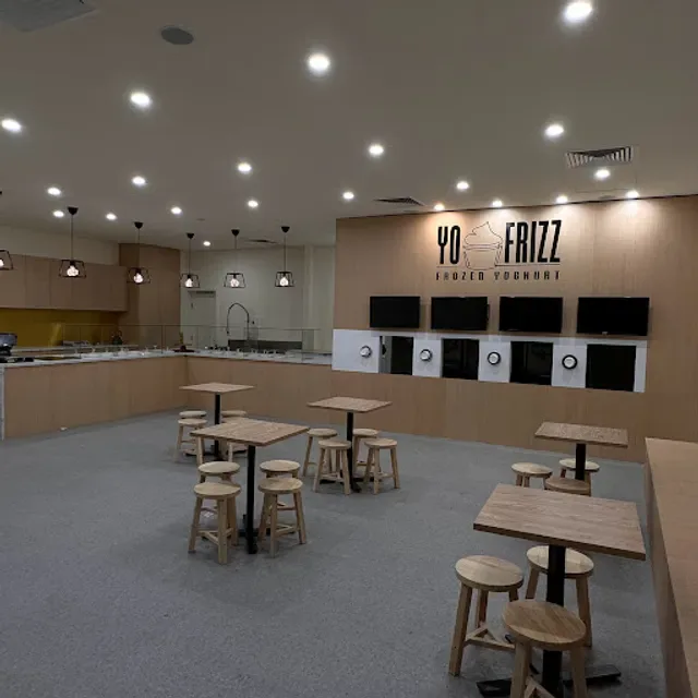 Twist & Top Mawson Lakes
