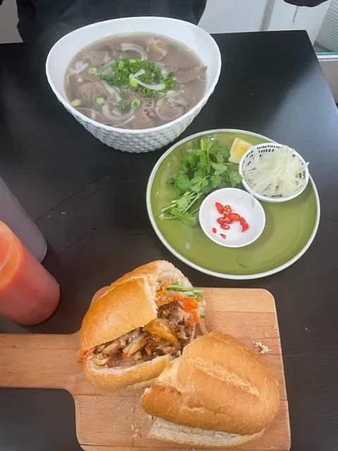 Yoyo vietnamese eatery