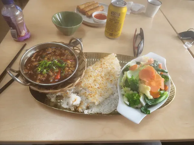 Yoyo vietnamese eatery