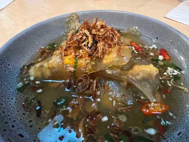 Yoyo vietnamese eatery