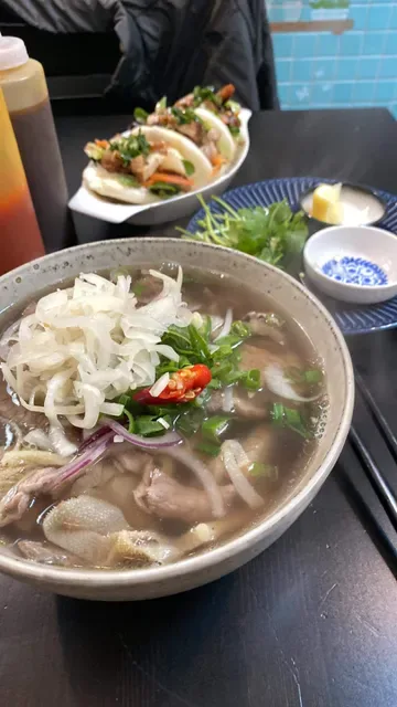 Yoyo vietnamese eatery