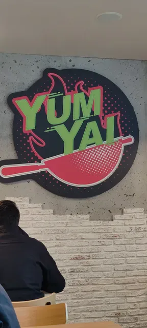 Yum Yai Express Thai Kitchen