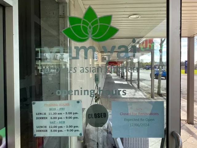 Yum Yai Express Thai Kitchen