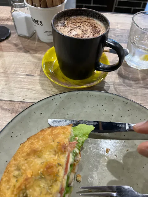 Pour'd Golden Grove (previously Zeea's Eatery)