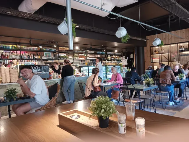 Zitto Tea Tree Plaza