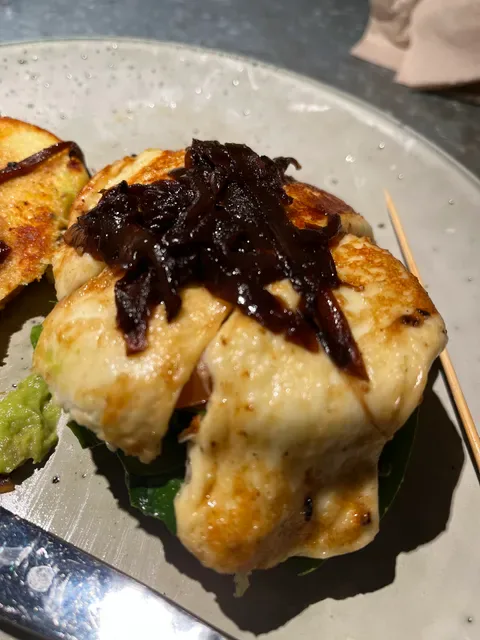 Zitto Tea Tree Plaza