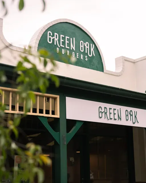 Green Oak Burgers