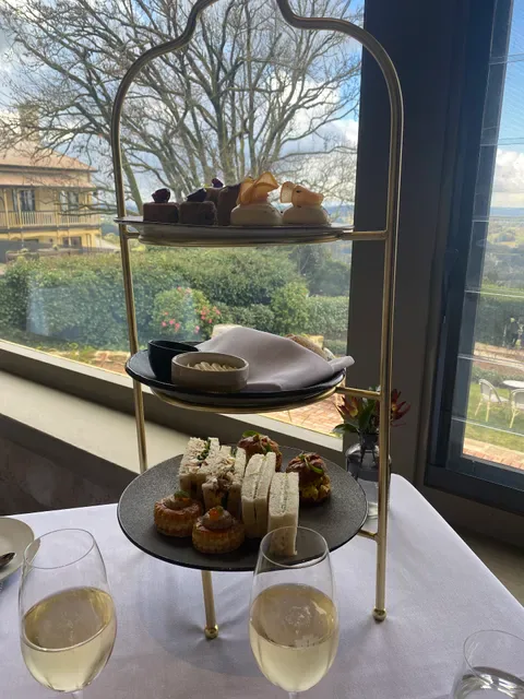 Hardy's Verandah