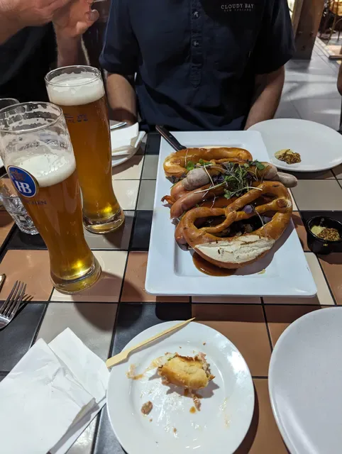 German Arms Hotel