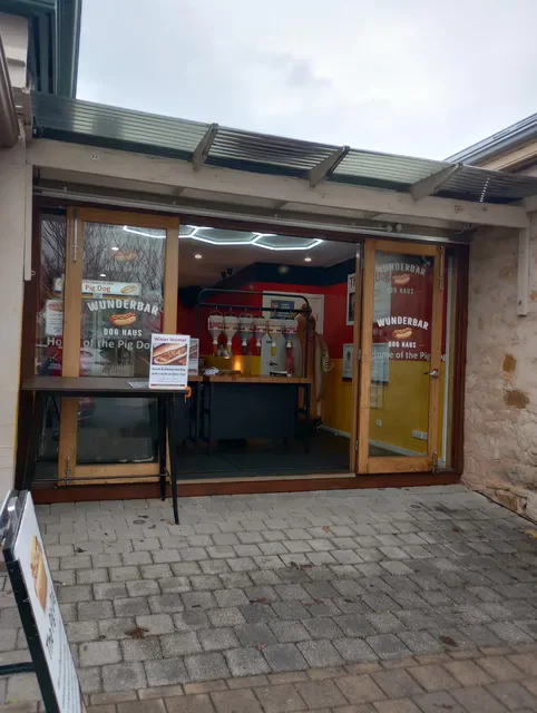 Wunderbar Dog Haus