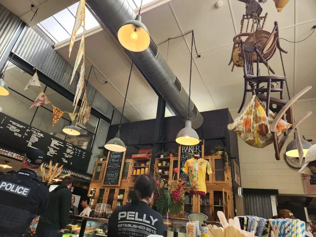 Uraidla Republic Cafe, Bakery & Brewery
