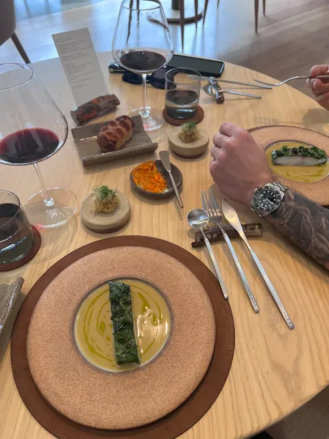 LVN Restaurant at Bird in Hand