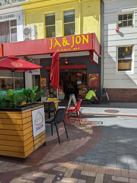 Ja & Jon Banh Mi