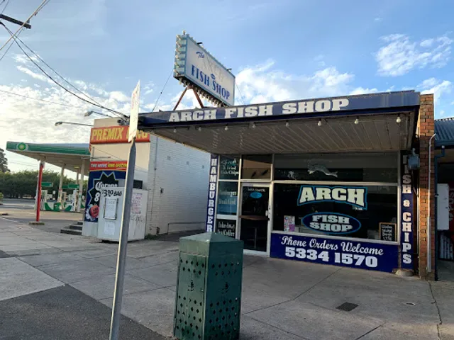 Arch Fish Shop