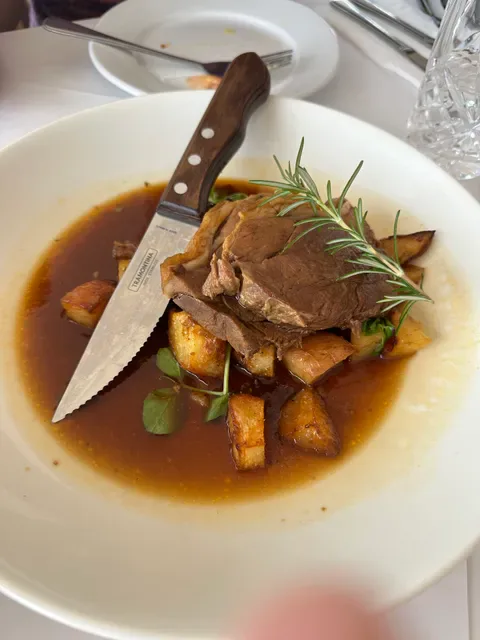 del Rios Winery and Restaurant