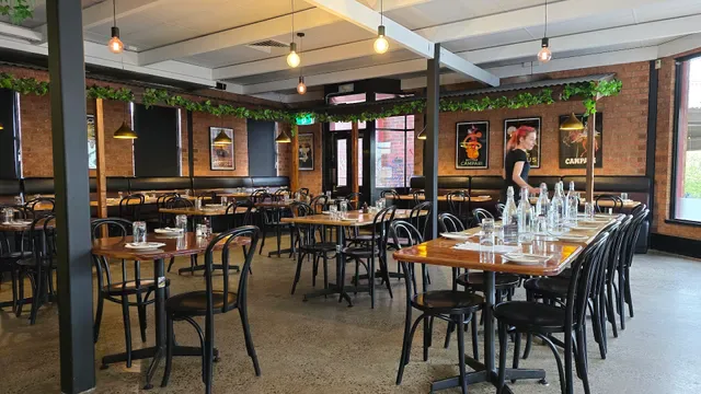 Freda’s Cafe Restaurant Bar