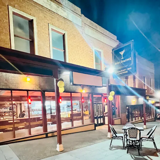 Freda’s Cafe Restaurant Bar