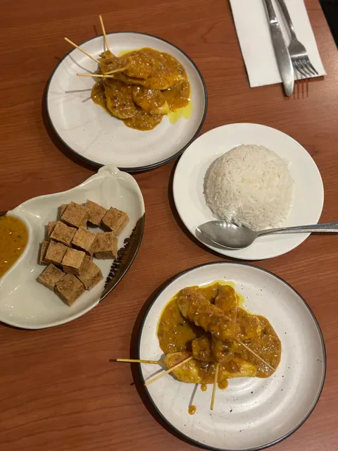 Brown Grain Thai Restaurant (Online Order Available)
