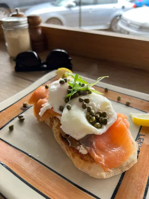 Cafe Lekker
