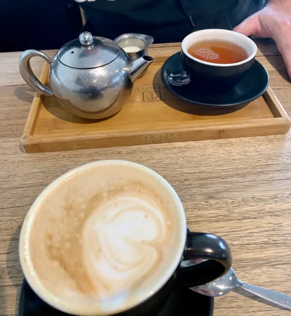 Cafe Lekker