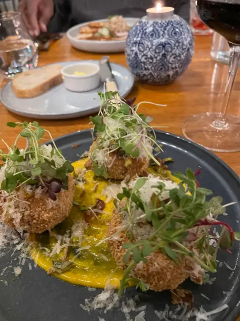 Restaurant Lola