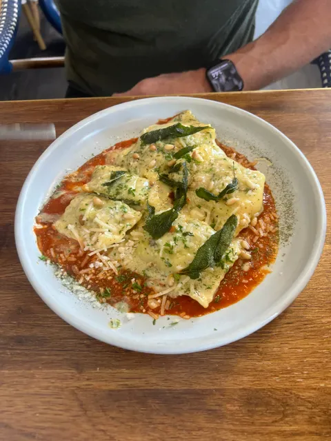 Restaurant Lola