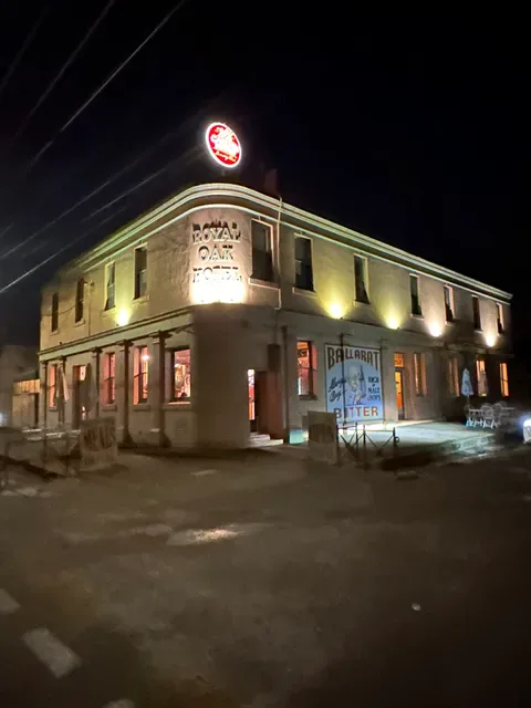 Royal Oak Hotel