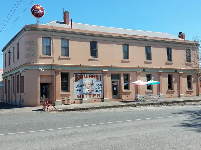 Royal Oak Hotel