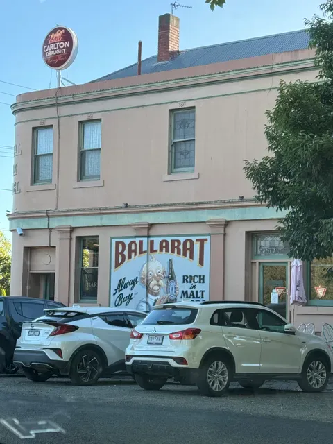 Royal Oak Hotel