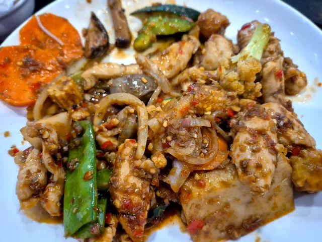 Saigon Noodle House
