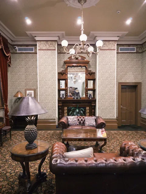 Craig's Royal Hotel