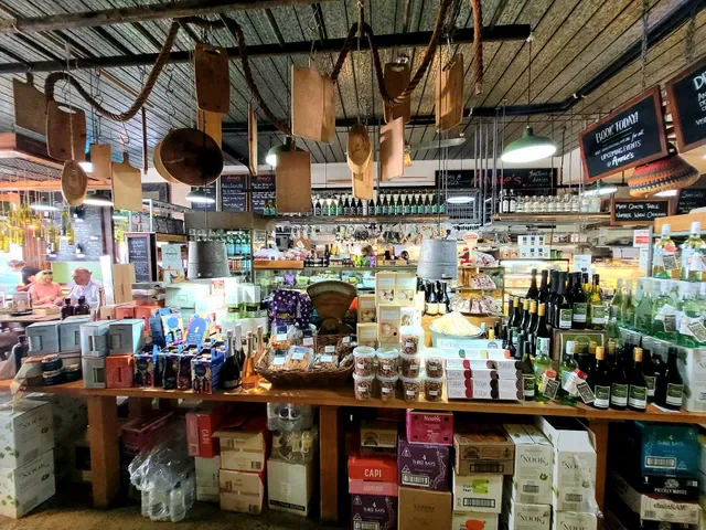 Annie's Provedore & Produce Store