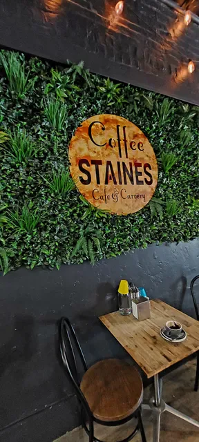 Coffee Staines - Café