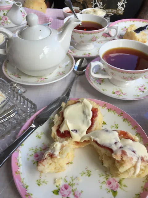 Moments & Memories Tea Room
