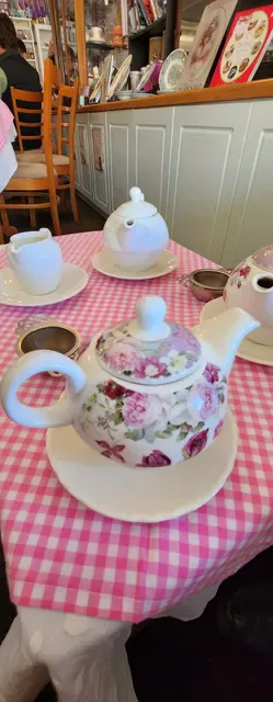 Moments & Memories Tea Room