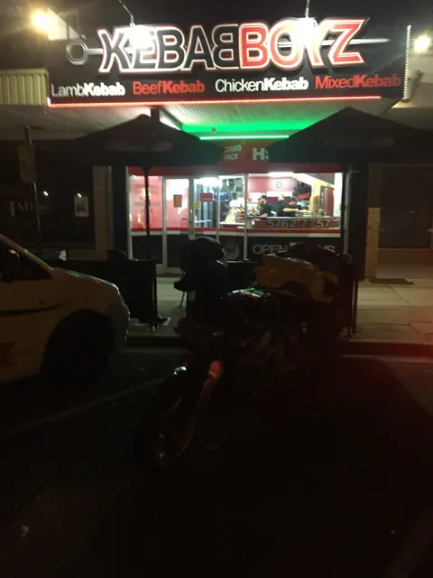 KEBAB BOYZ BENALLA + PIZZA + GOZLEME