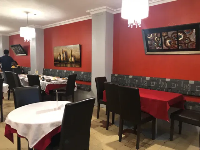 Tandoori Hut Indian Restaurant