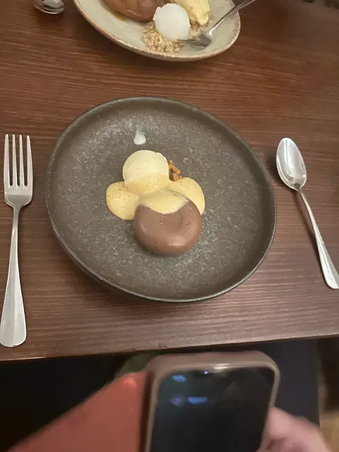 Alium Dining