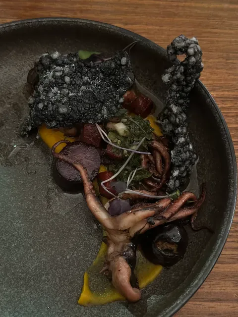 Alium Dining