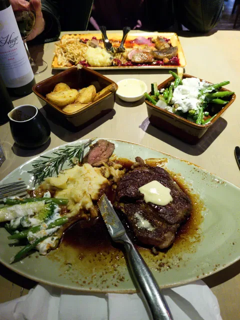 Brougham Arms Hotel