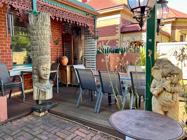 Piyawat Thai Restaurant
