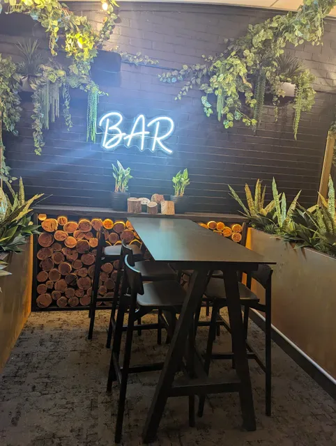 The Woodhouse Bar & Grill