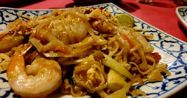 Suganya's Thai Restaurant